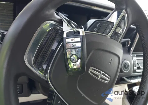 2020 Lincoln Navigator Black Label L z USA, uszkodzony, nr VIN 5LMJJ3TT7LEL23194